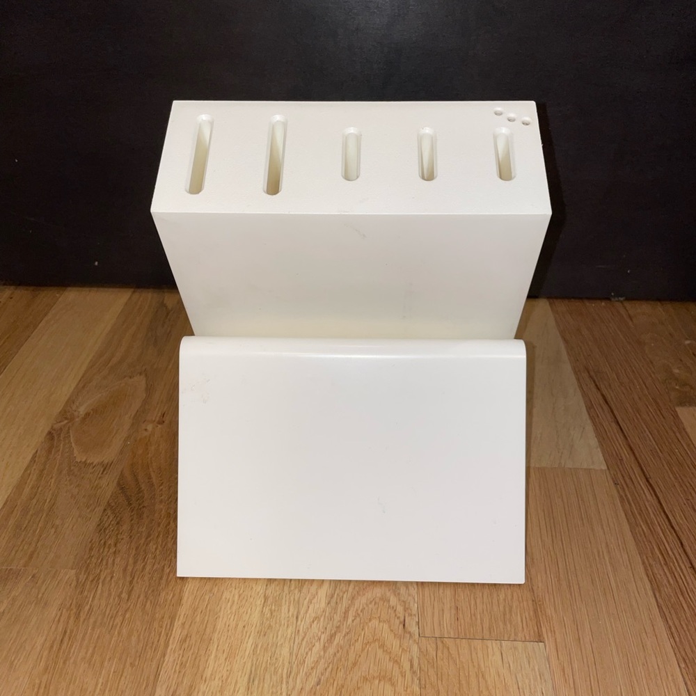 Vintage Tupperware White Knife Block 4036A